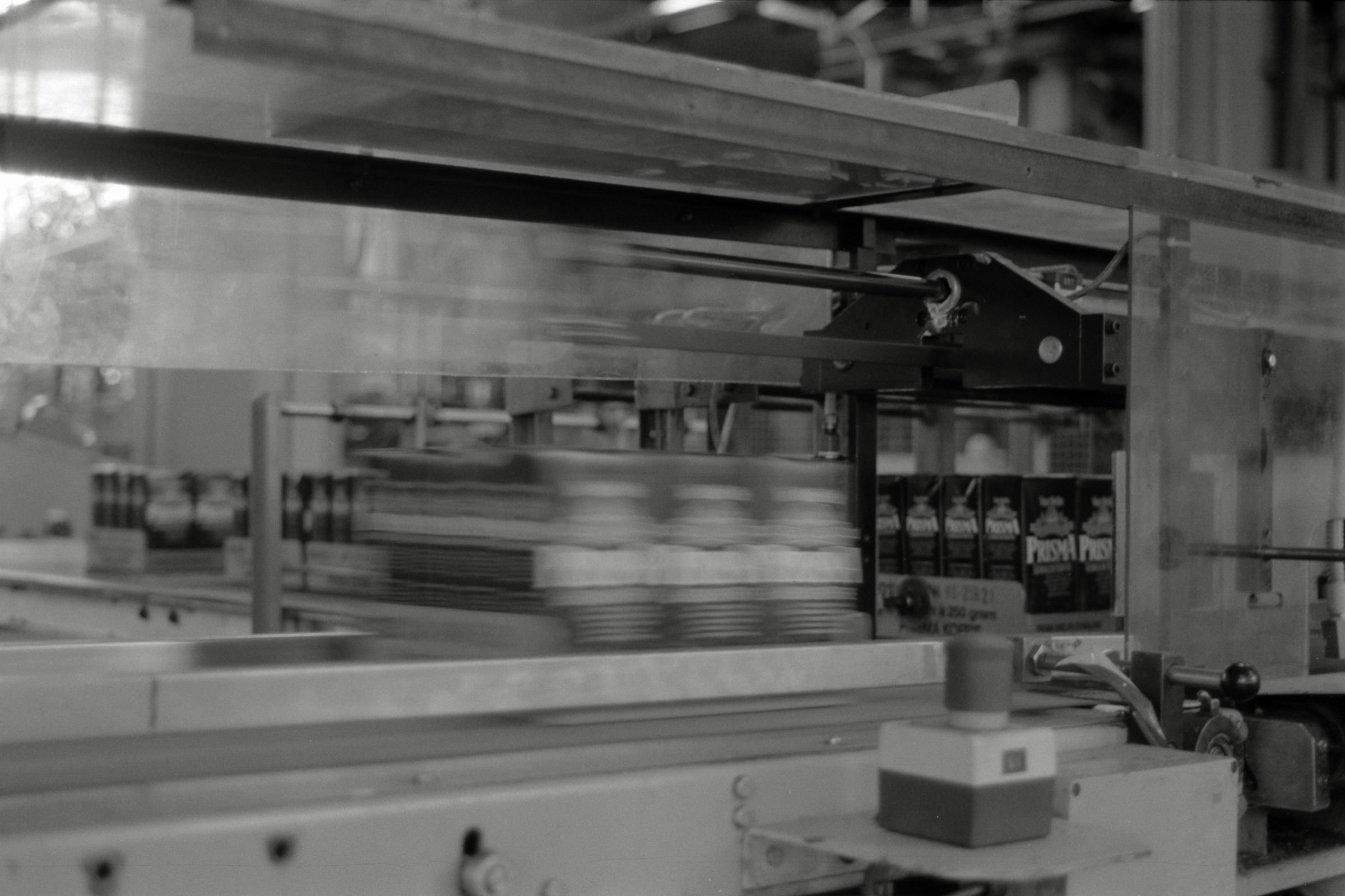 AHP F1992 06 004 sc250507 img13 NLP